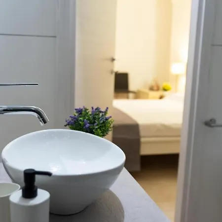 Le Dimore Di Mariuccia 2 B&B