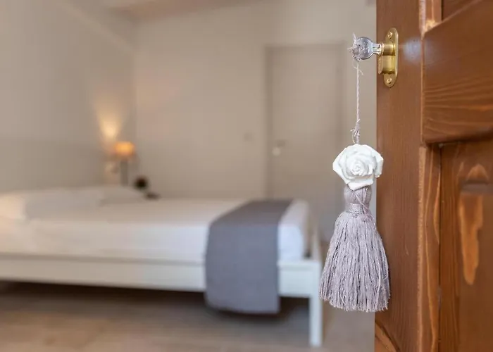 Le Dimore Di Mariuccia 2 Bed & Breakfast