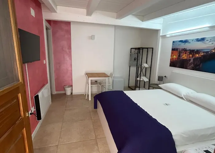 Le Dimore Di Mariuccia 2 Монте-Сант'Анджело